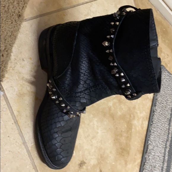 Sam Edelman snake embossed Adele boots 8.5 - Picture 4 of 11